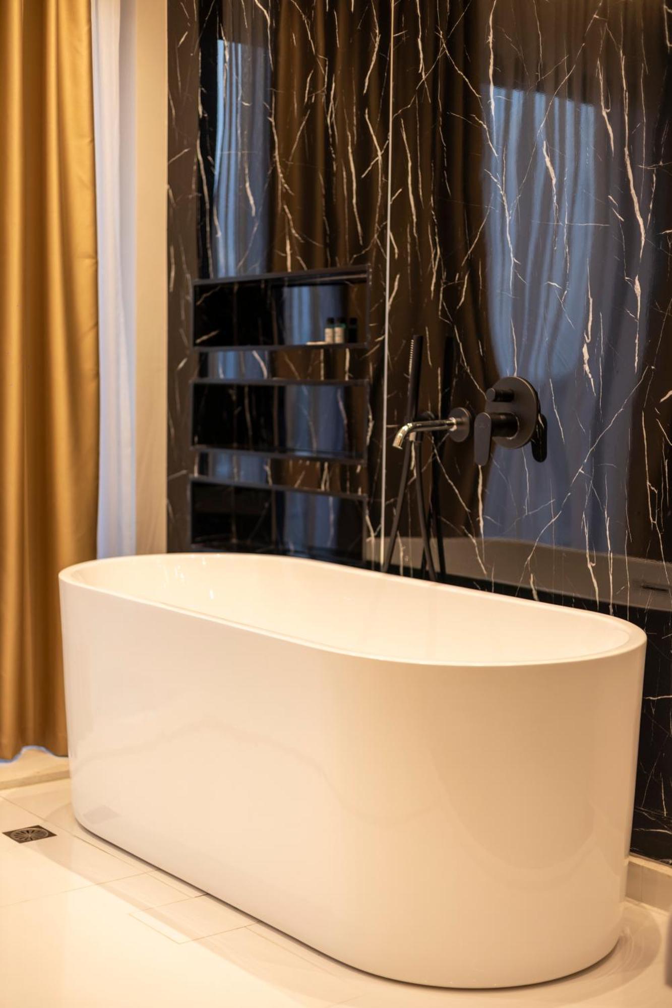 Diol Hotel Ксамил Екстериор снимка